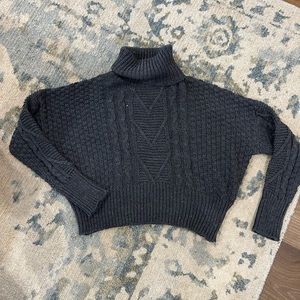 NWT Grey Cropped Turtle Neck